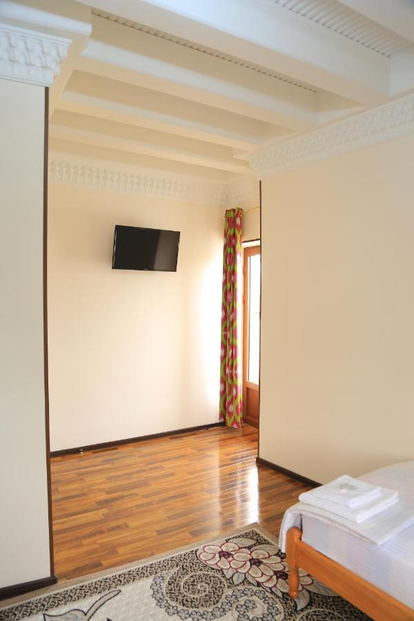 Hotel Mironshox Buchara Exterior foto