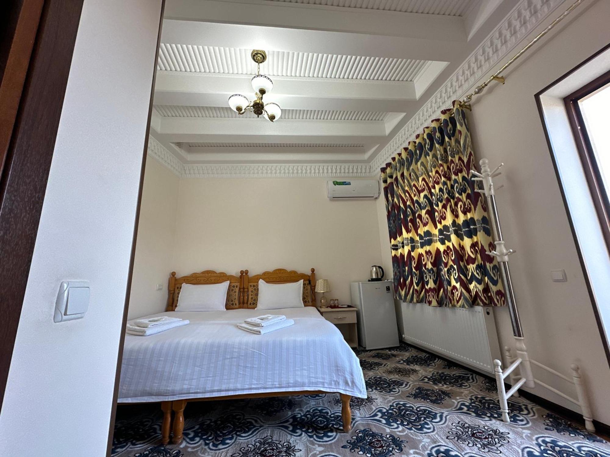 Hotel Mironshox Buchara Exterior foto