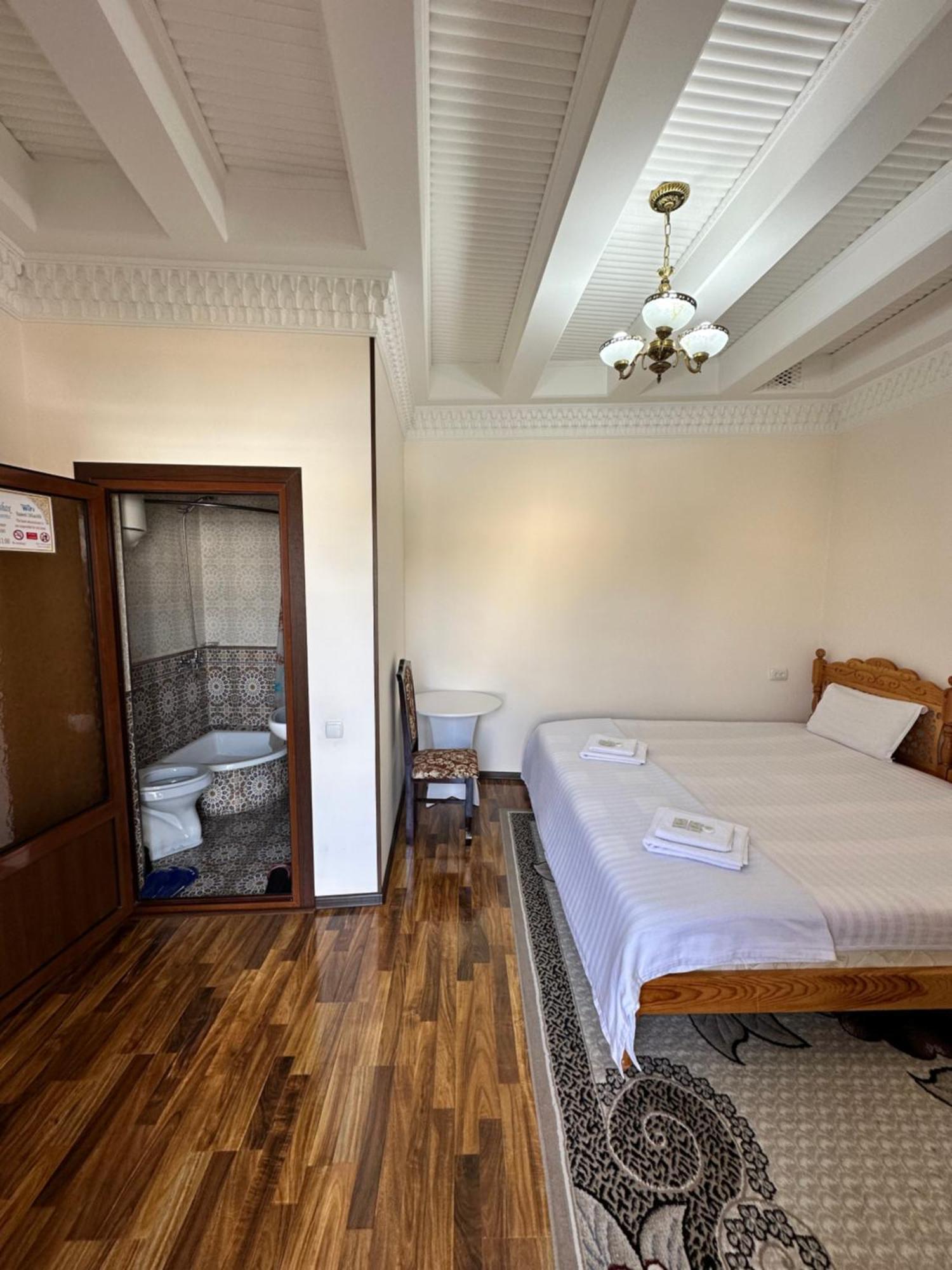 Hotel Mironshox Buchara Exterior foto
